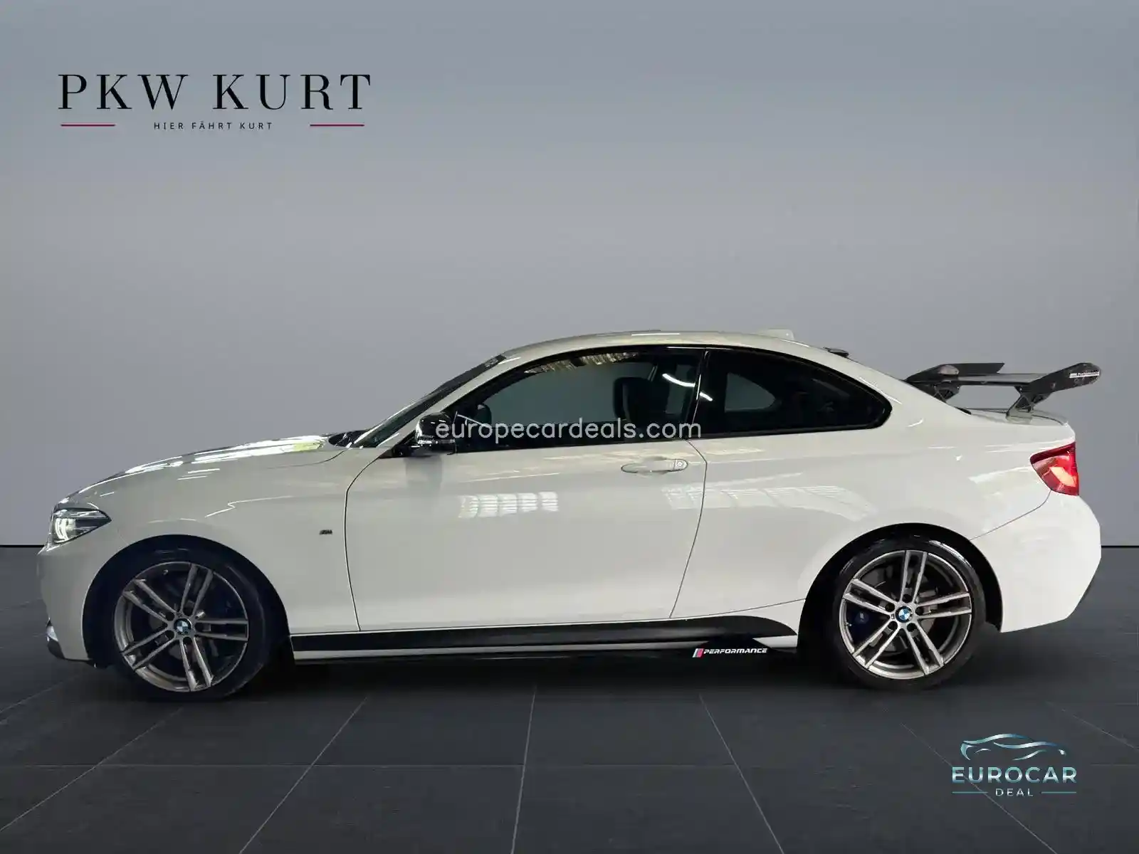 BMW M240i
