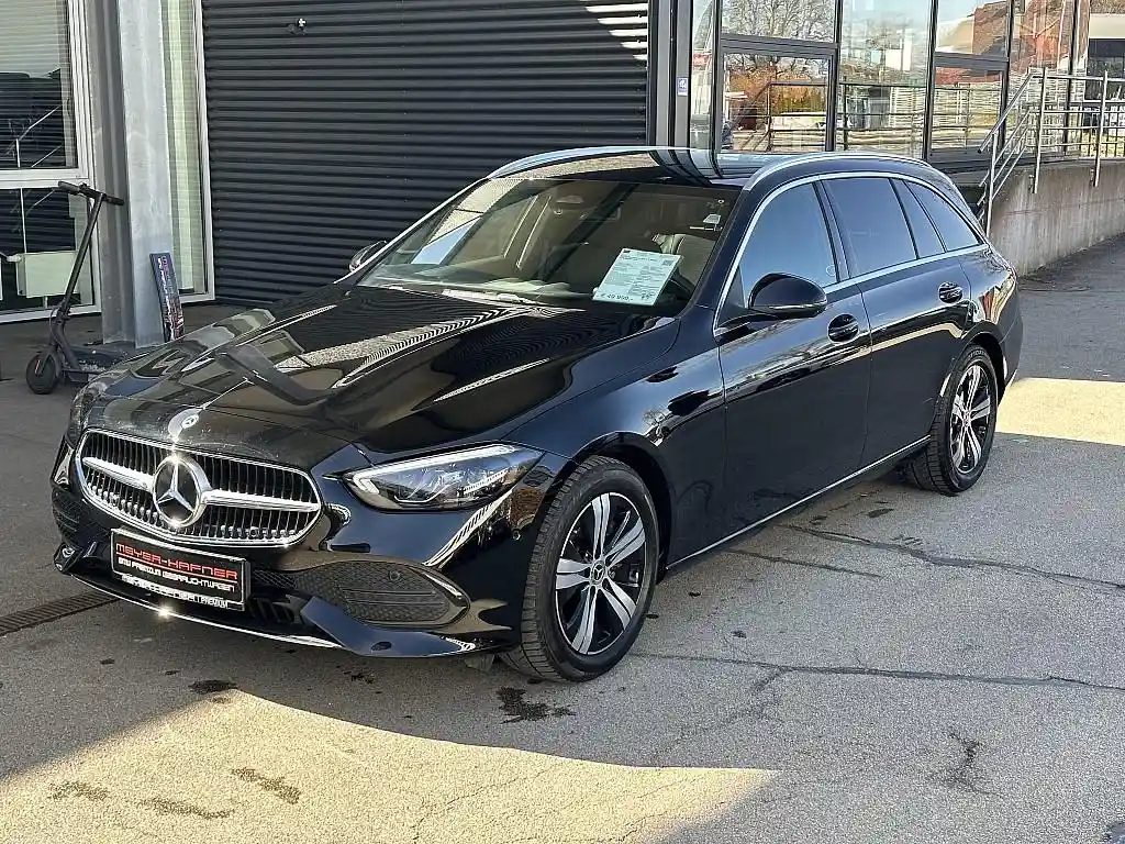 Mercedes-Benz C 220