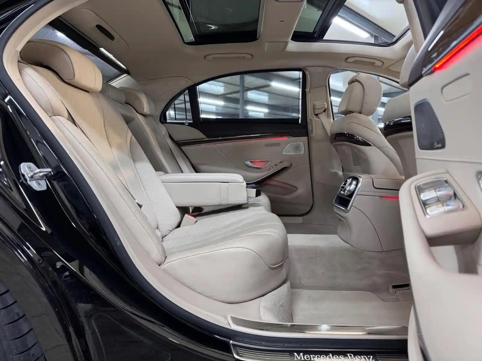 Mercedes-Benz S 500