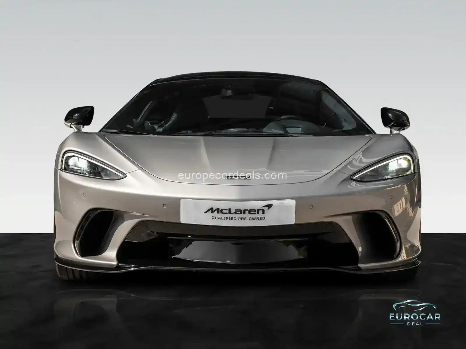 McLaren GT