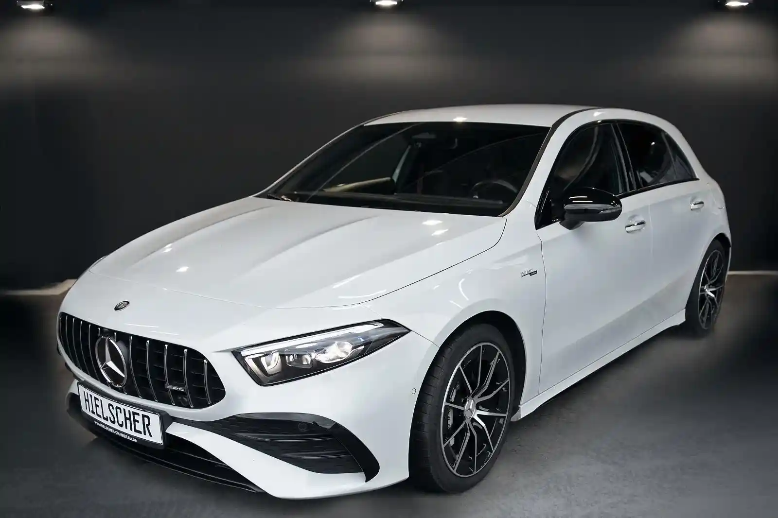 Mercedes-Benz A 35 AMG