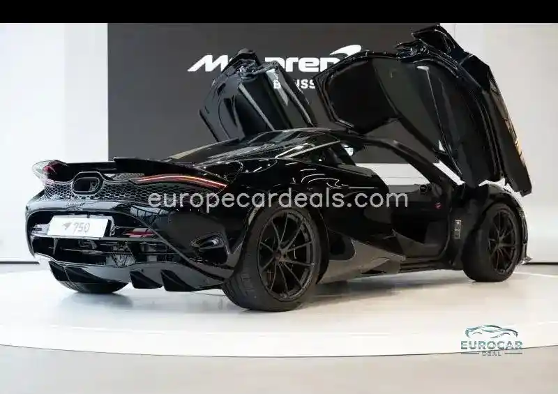 McLaren 750S