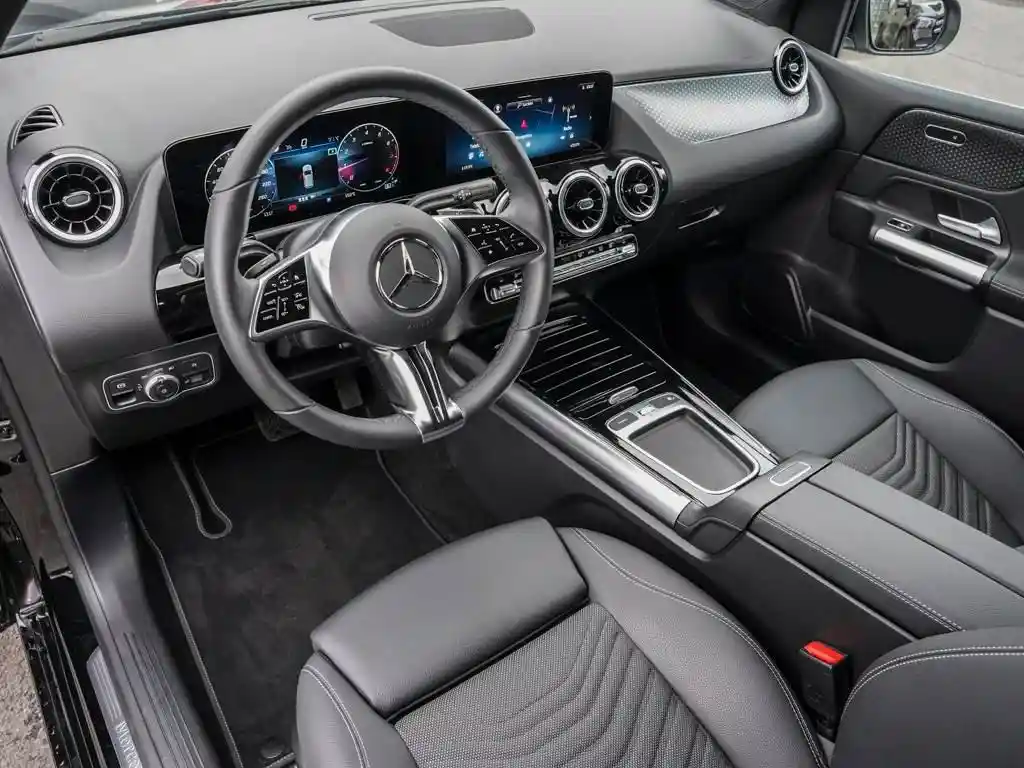 Mercedes-Benz B 200
