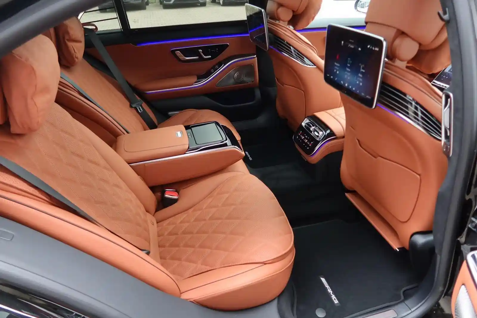 Mercedes-Benz S 500