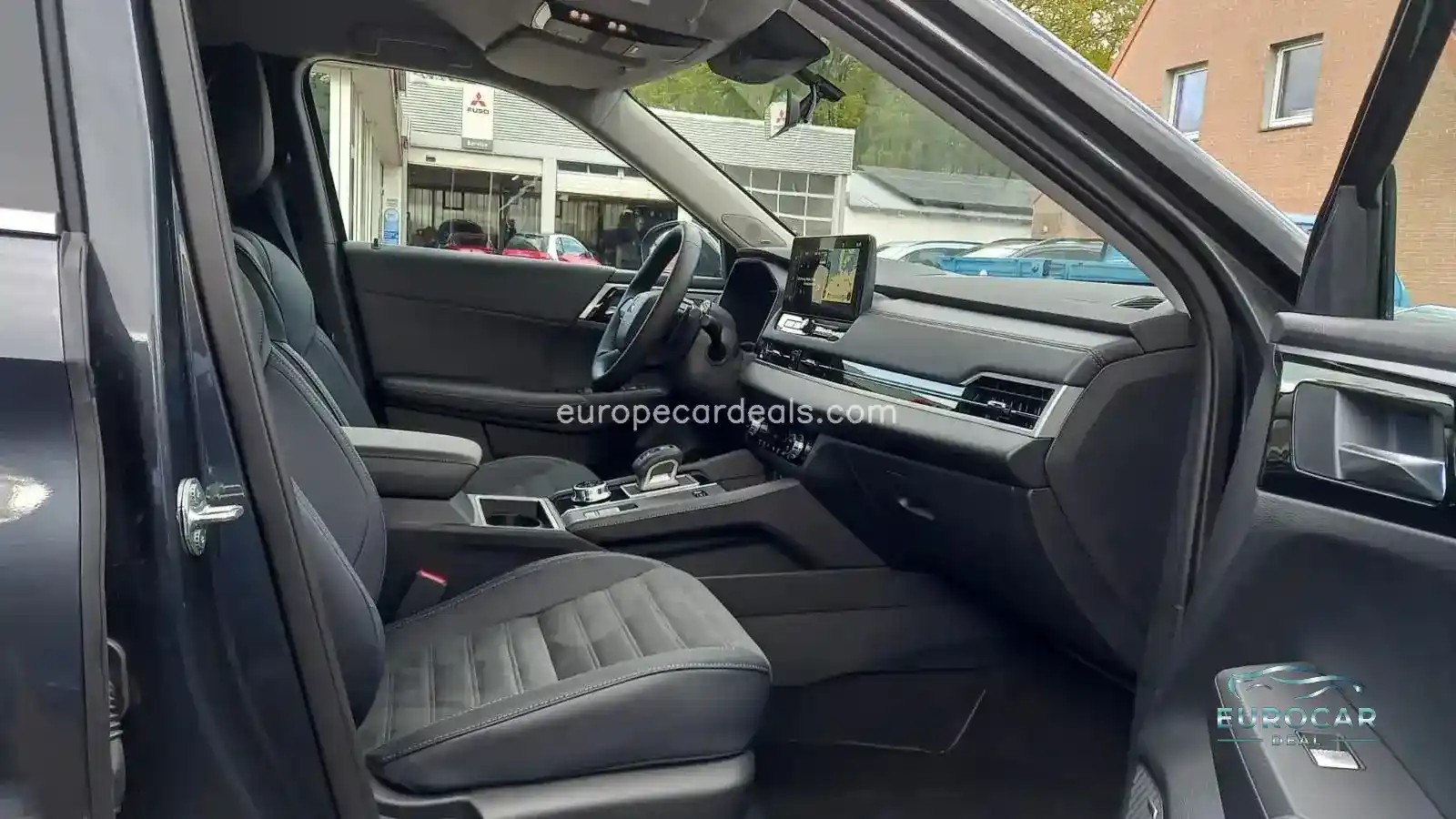 Mitsubishi Plug-in Hybrid Outlander