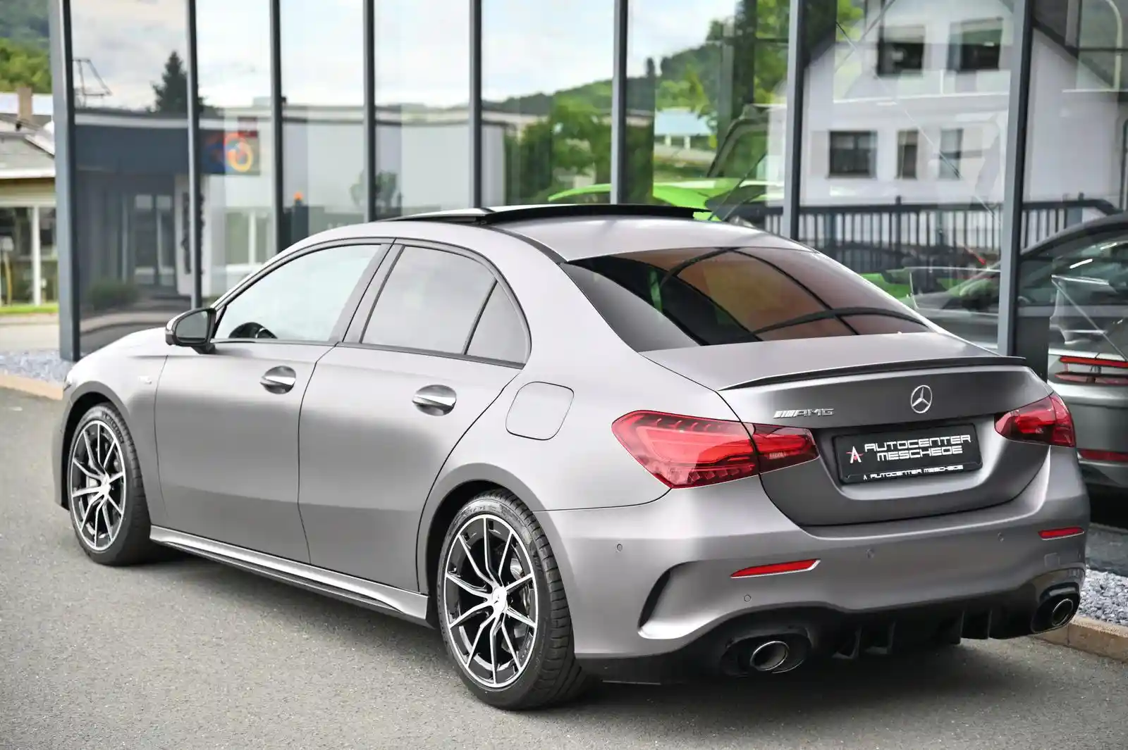 Mercedes-Benz A 35 AMG