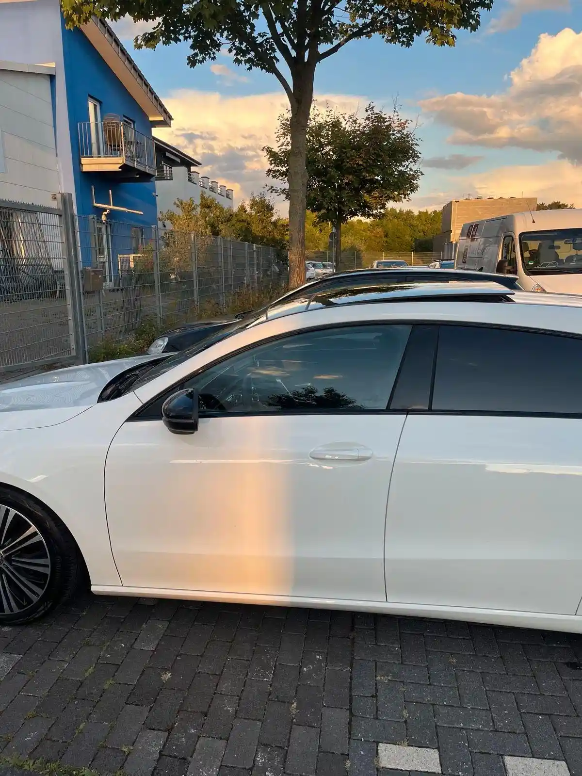 Mercedes-Benz CLA 200