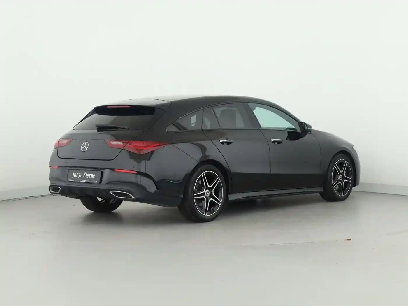 Mercedes-Benz CLA 200 Shooting Brake