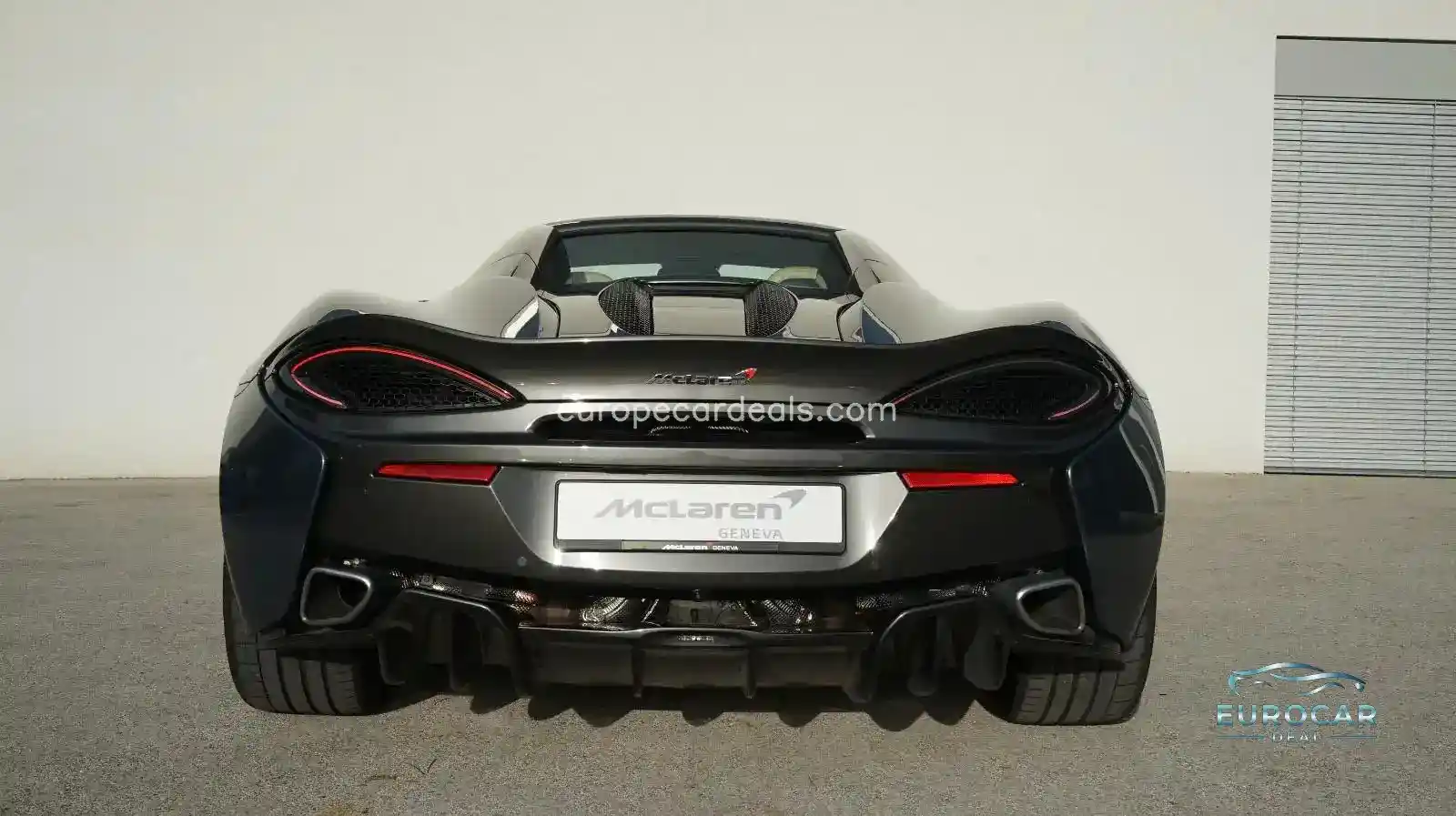 McLaren 570S