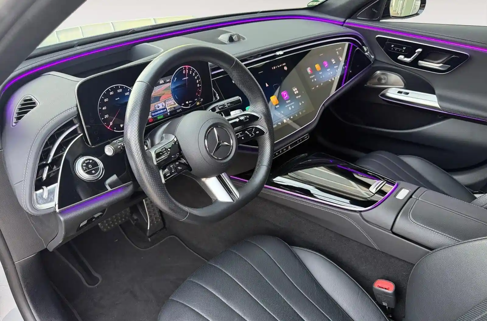 Mercedes-Benz E 300