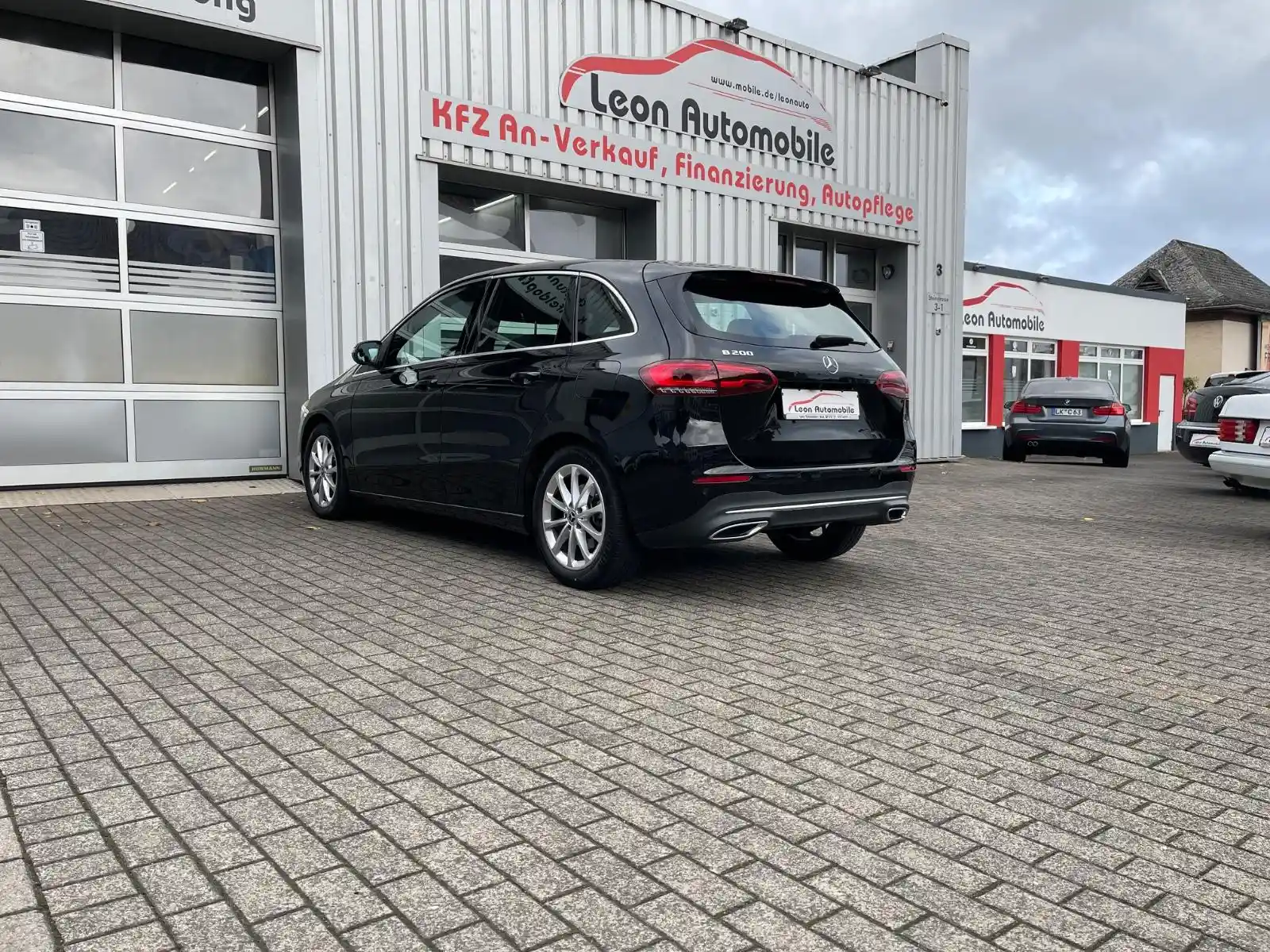 Mercedes-Benz B 200