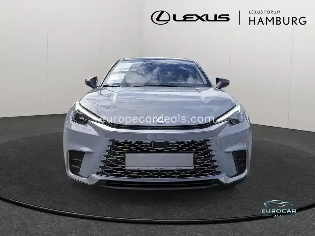 Lexus LBX