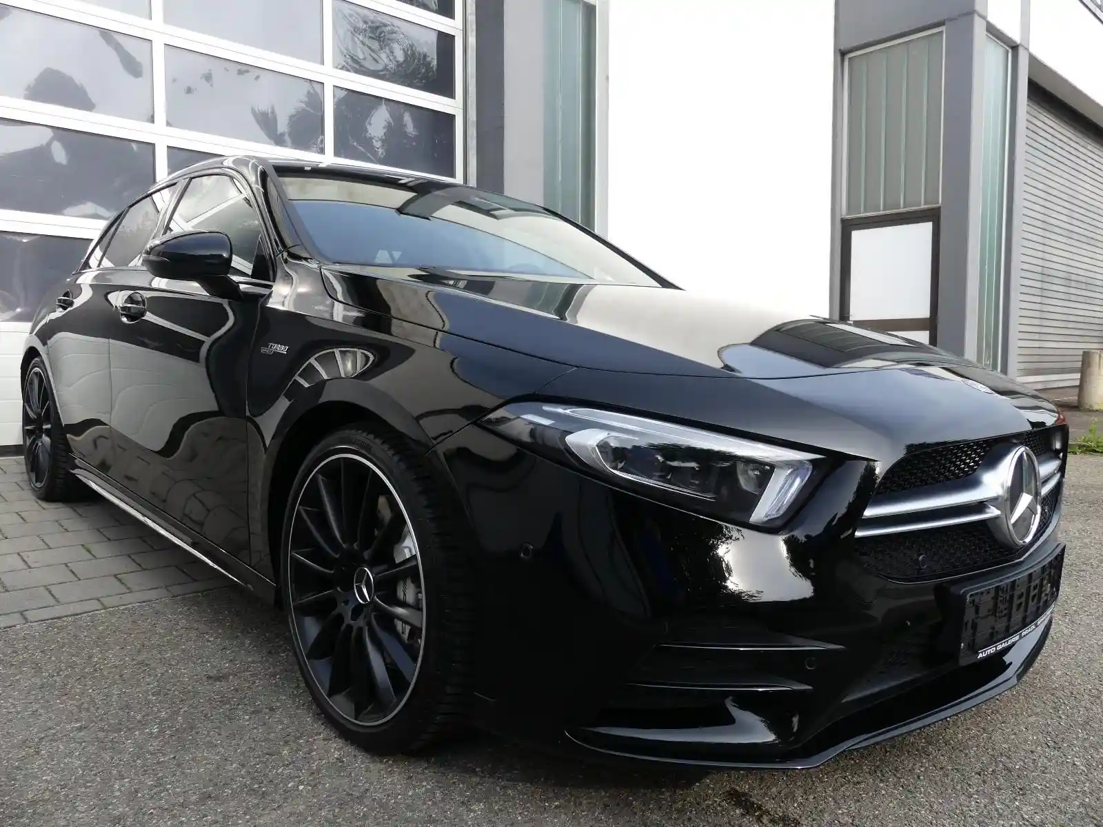 Mercedes-Benz A 35 AMG