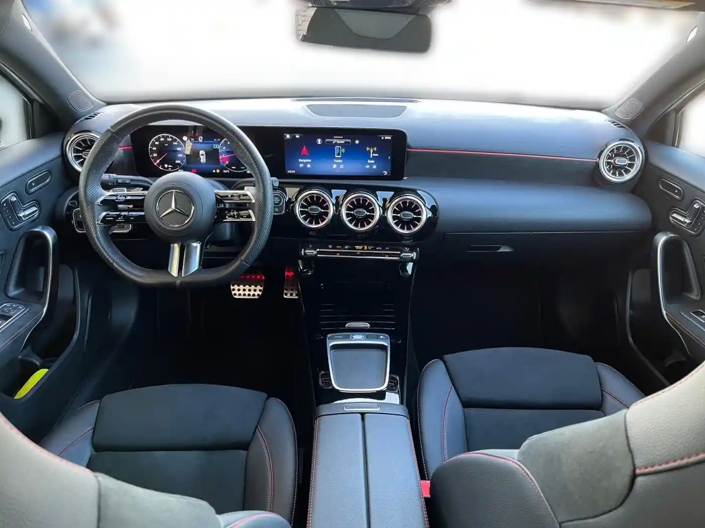 Mercedes-Benz A 250