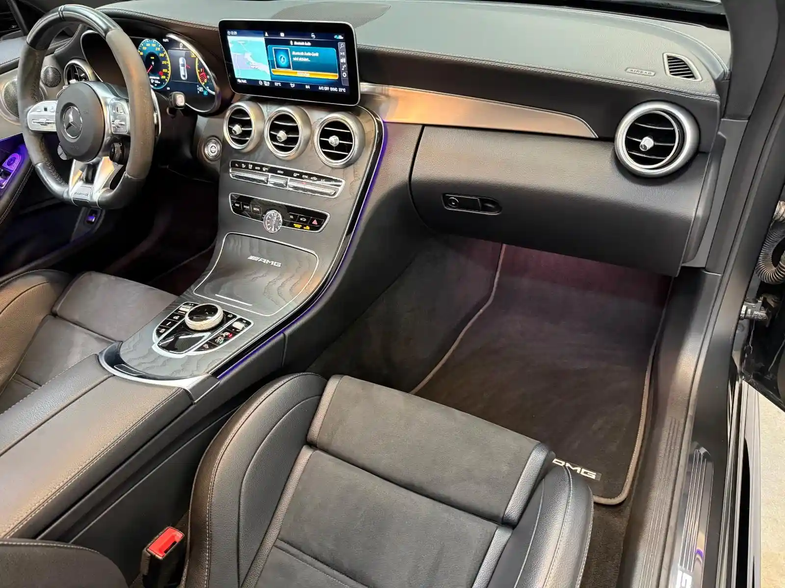 Mercedes-Benz C 63 AMG