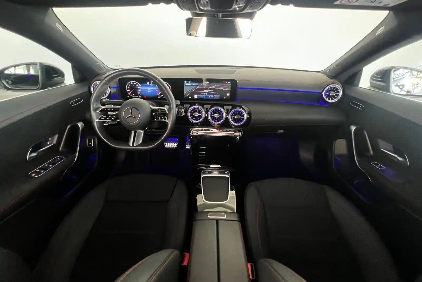 Mercedes-Benz CLA 250