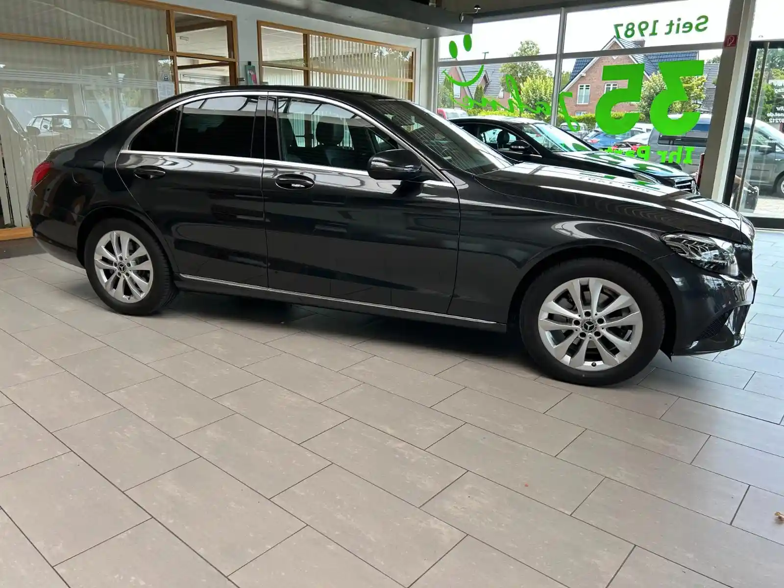 Mercedes-Benz C 180