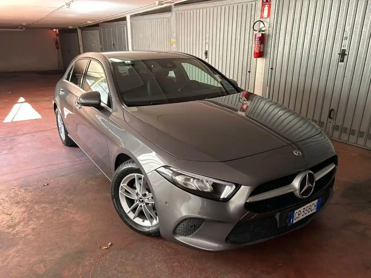 Mercedes-Benz A 180