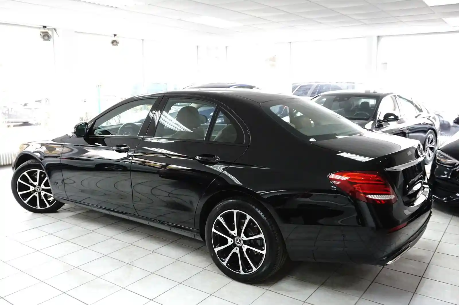 Mercedes-Benz E 250