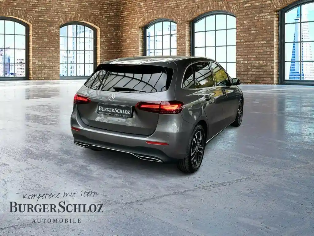 Mercedes-Benz B 180