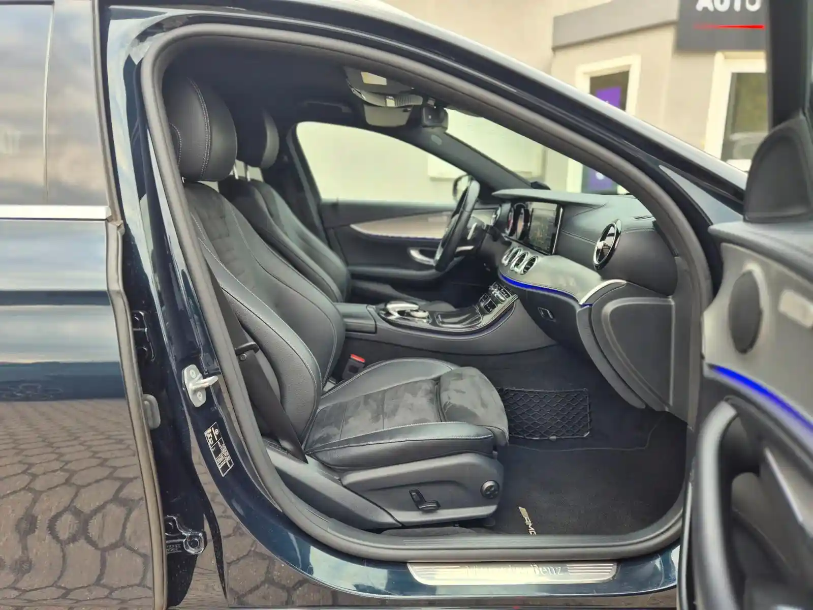 Mercedes-Benz E 400