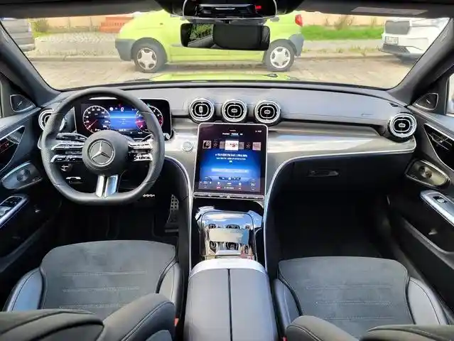 Mercedes-Benz C 200