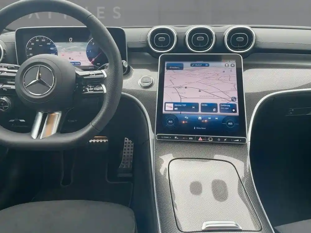 Mercedes-Benz C 220