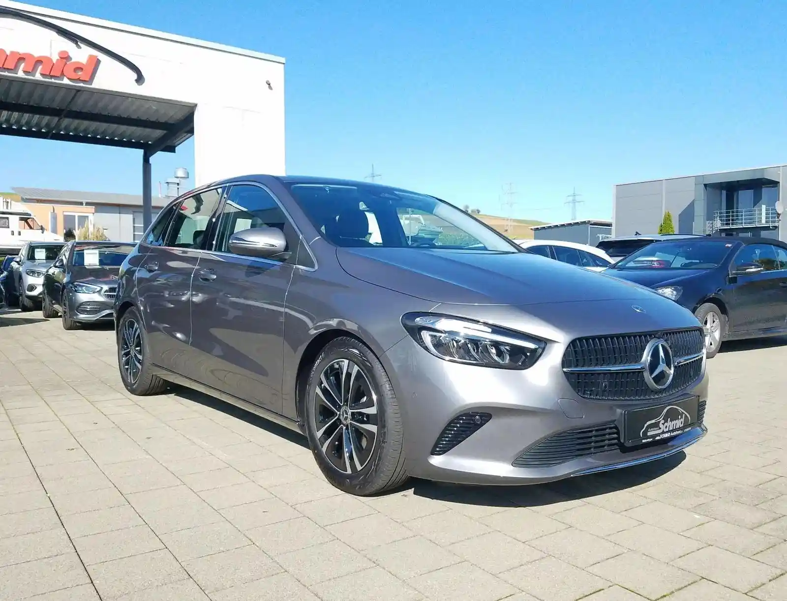 Mercedes-Benz B 200