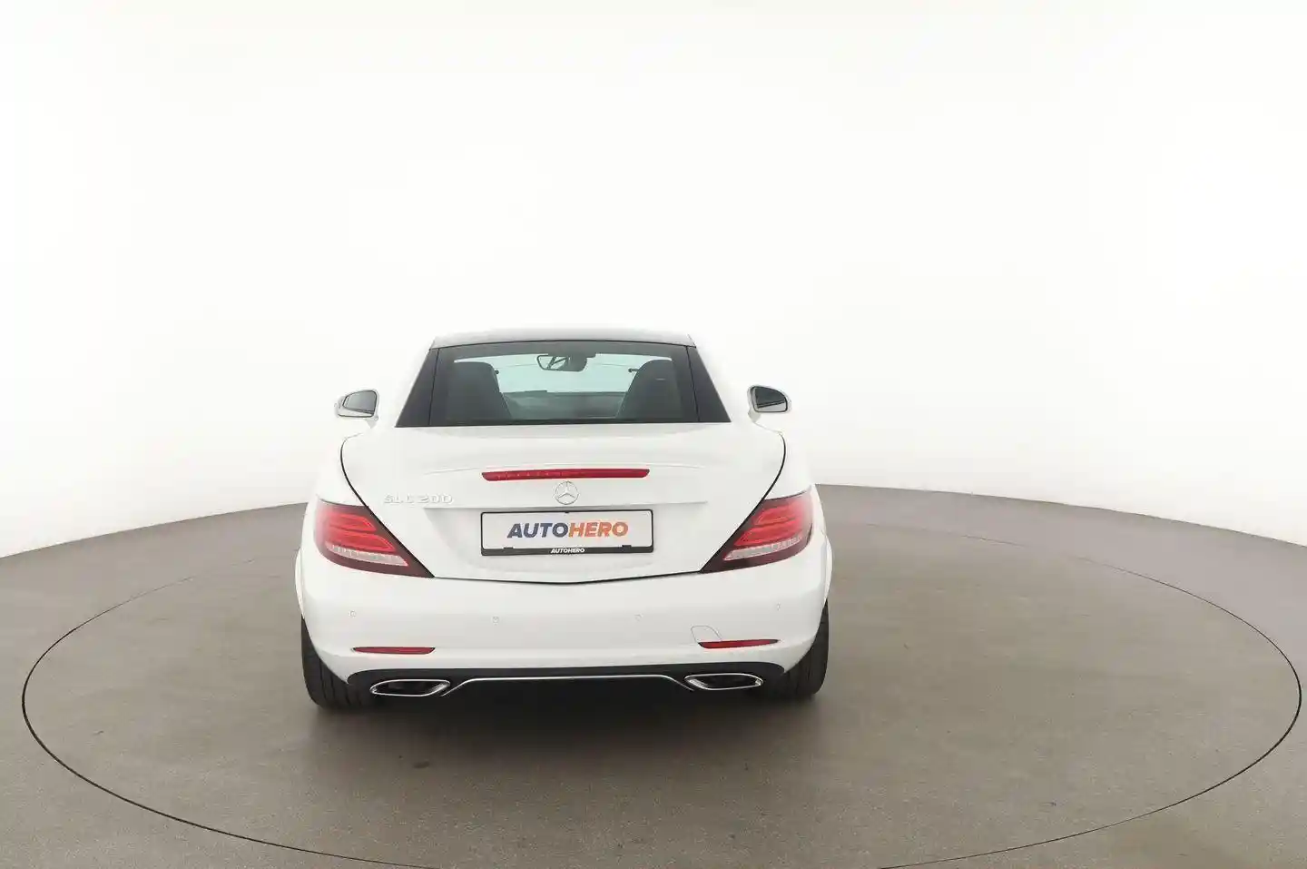 Mercedes-Benz SLC 200