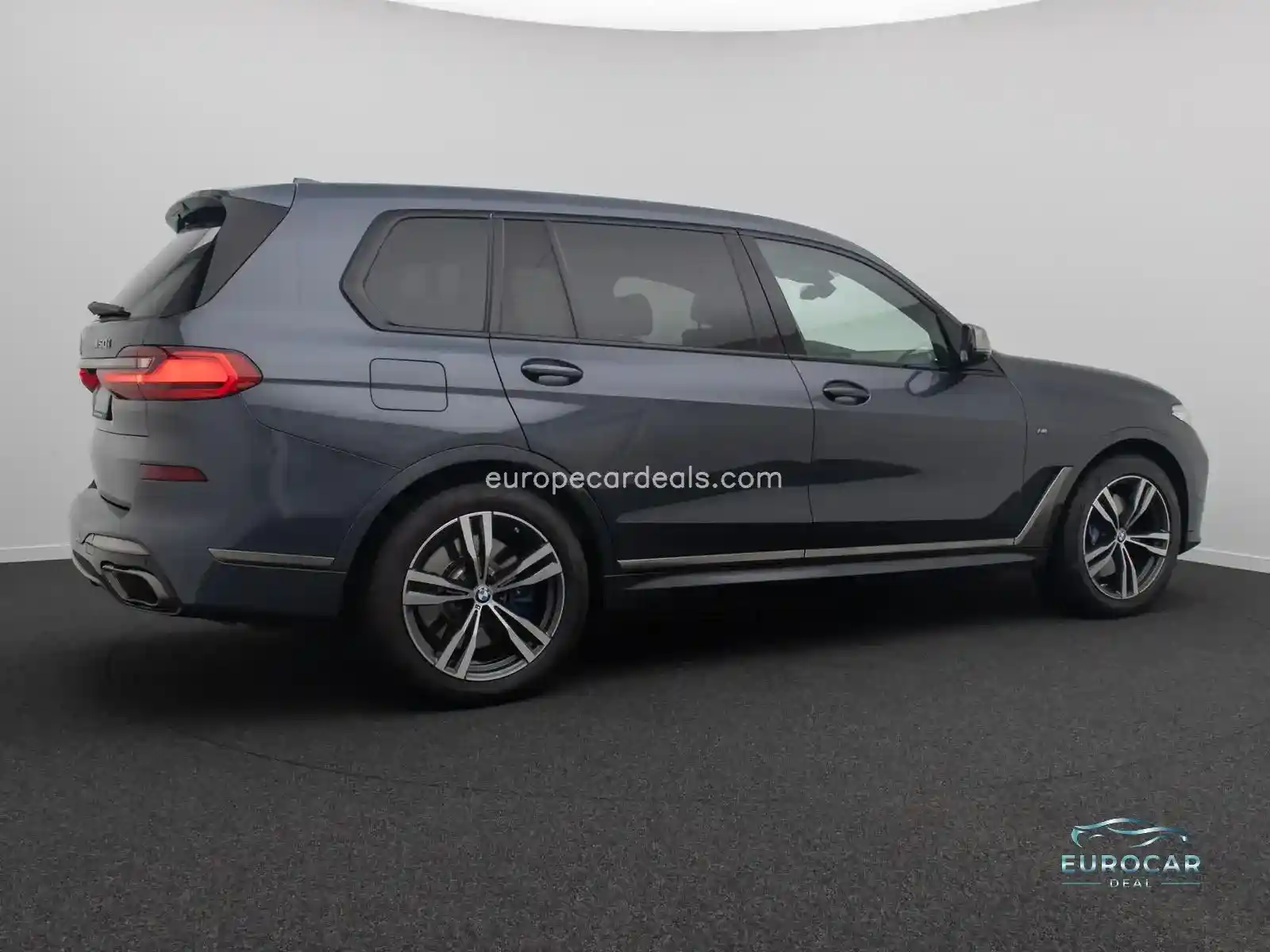 BMW X7 M50