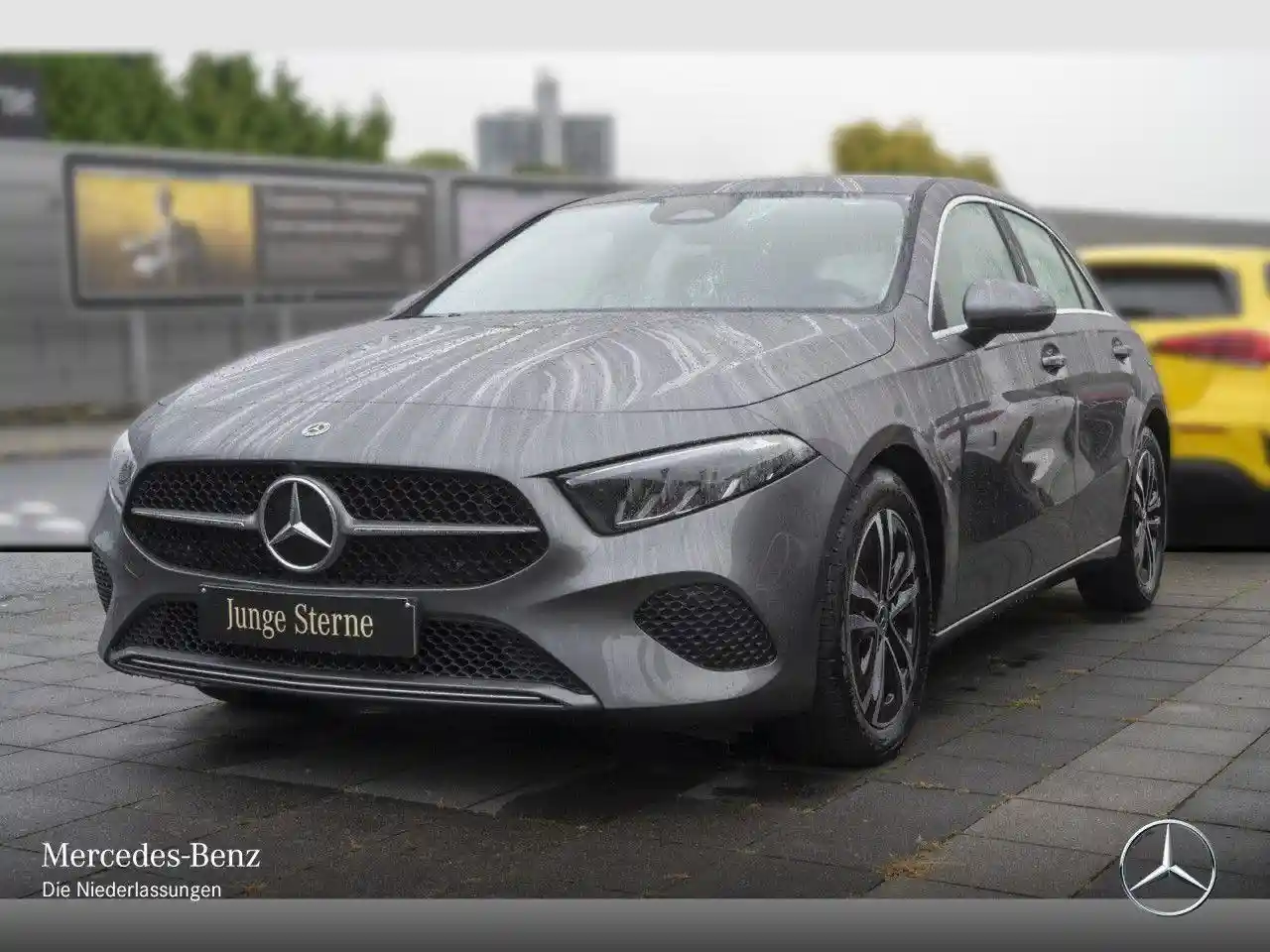 Mercedes-Benz A 200