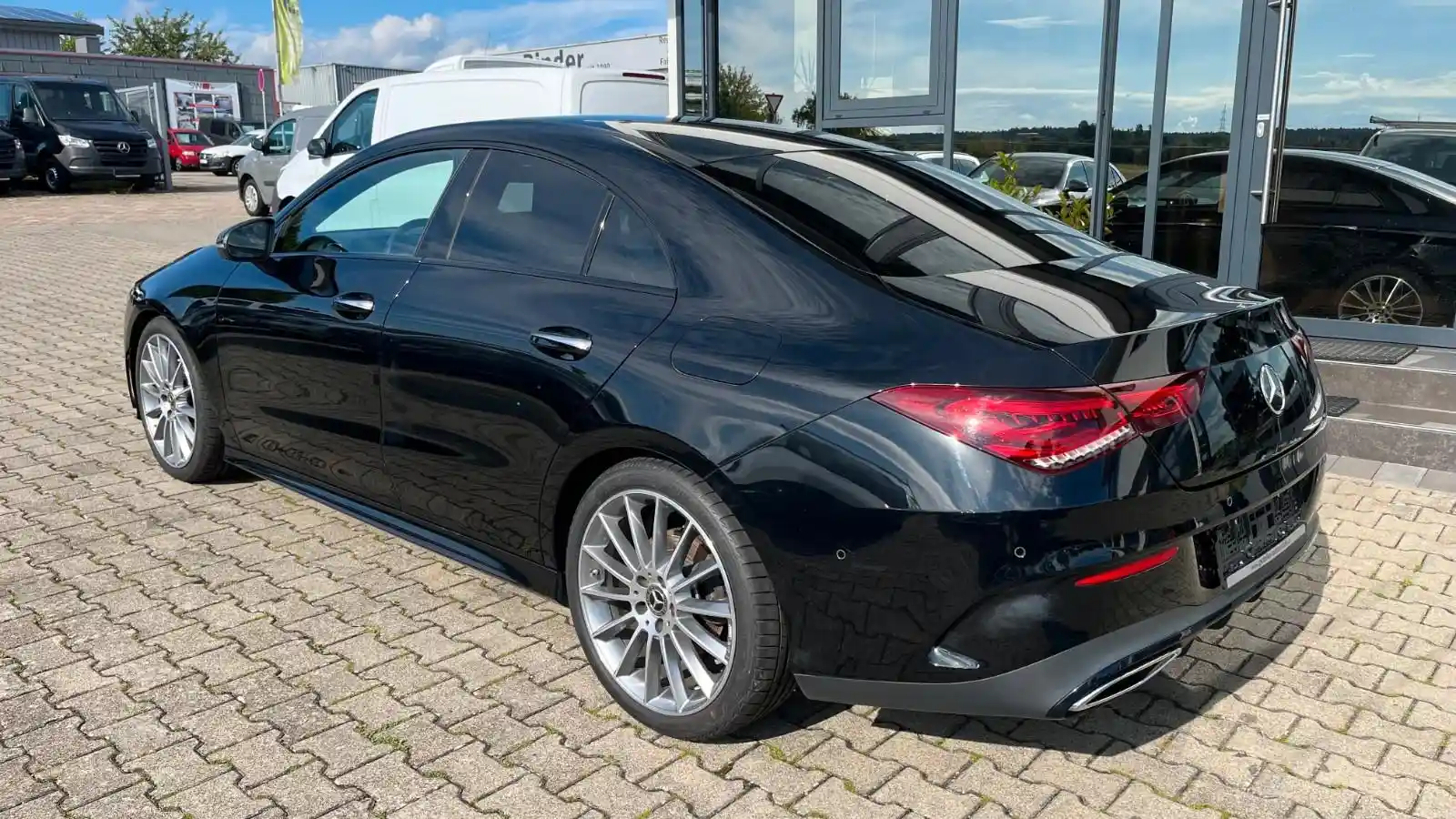 Mercedes-Benz CLA 220