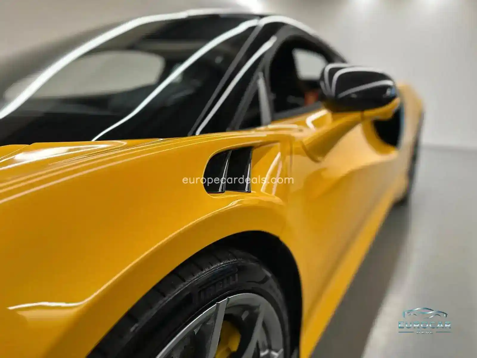 McLaren Artura