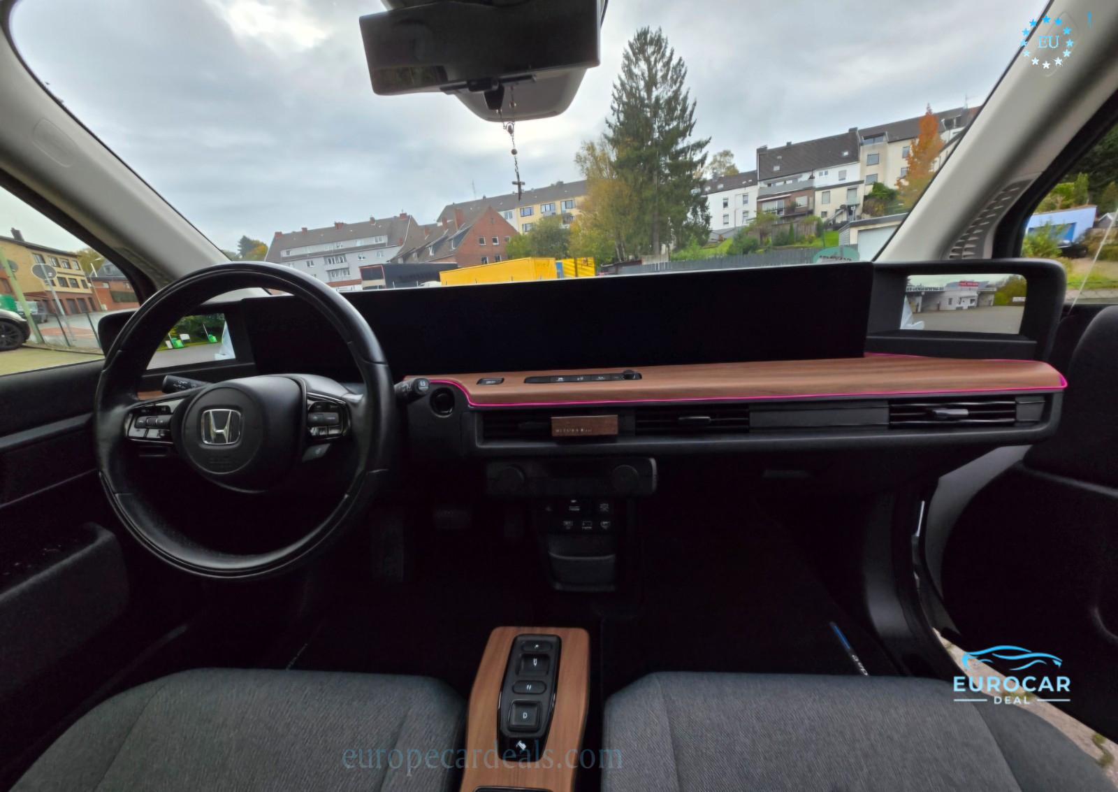 Honda e