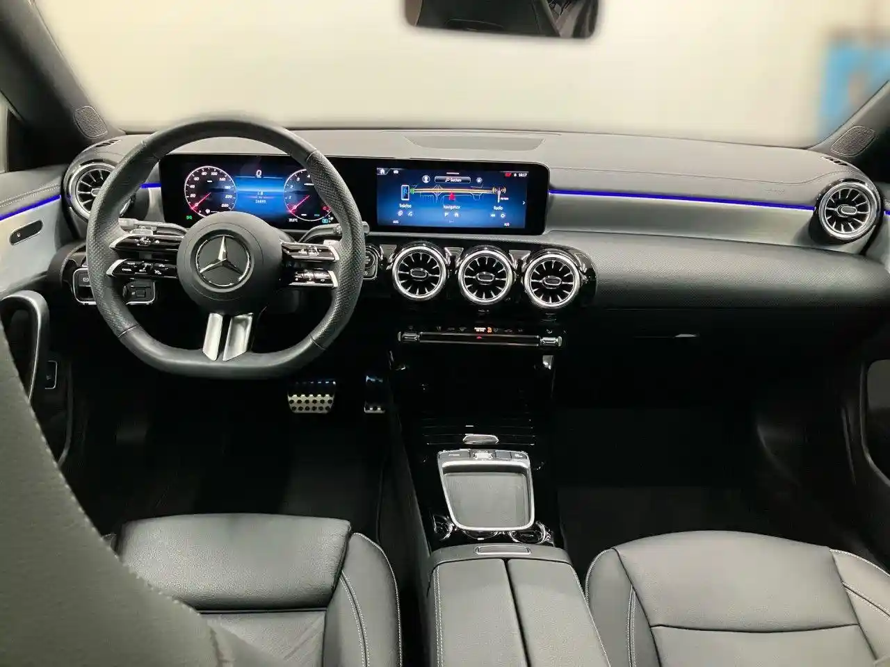 Mercedes-Benz CLA 200 Shooting Brake