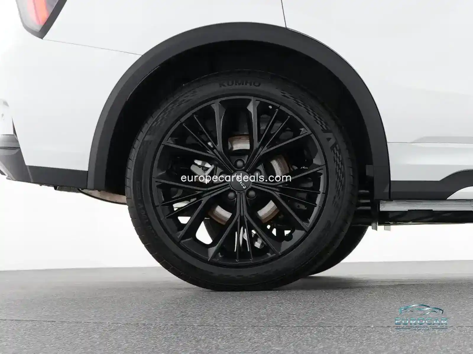 Lynk&Co 01