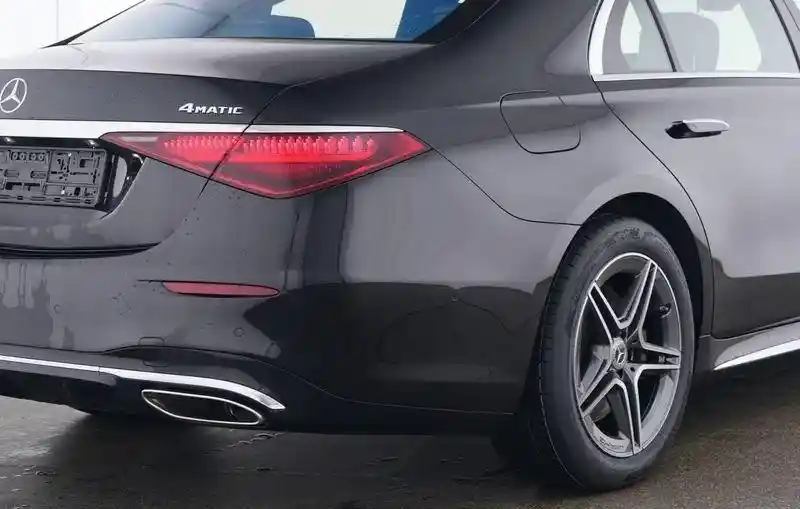 Mercedes-Benz S 500