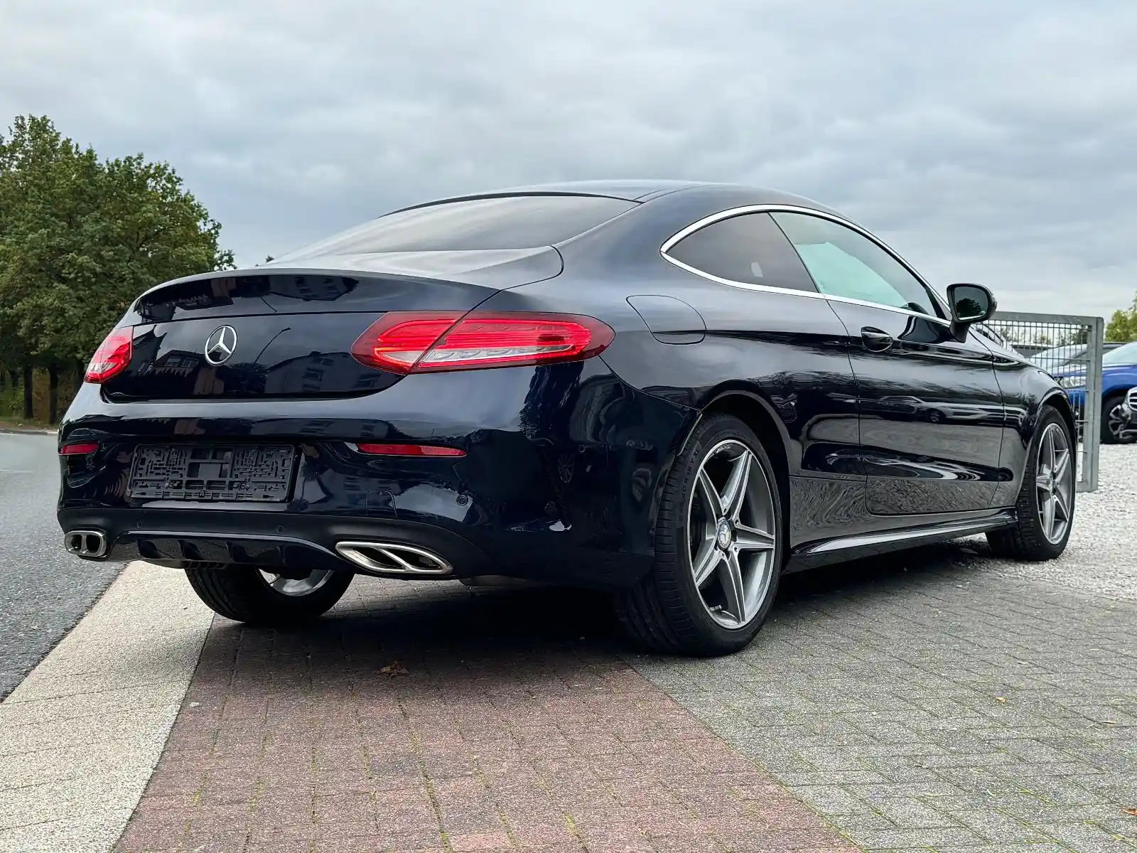 Mercedes-Benz C 200