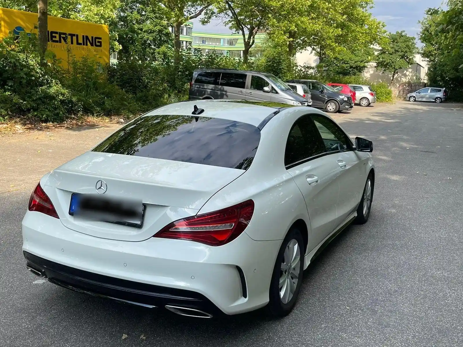 Mercedes-Benz CLA 200