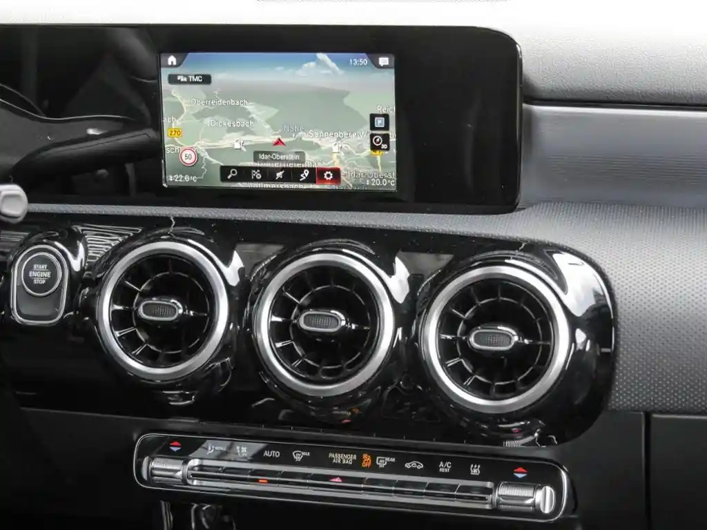 Mercedes-Benz A 250