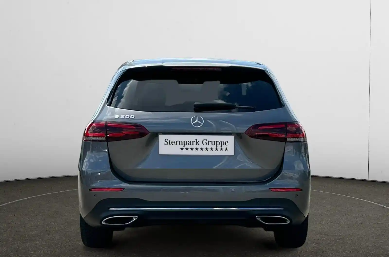 Mercedes-Benz B 200
