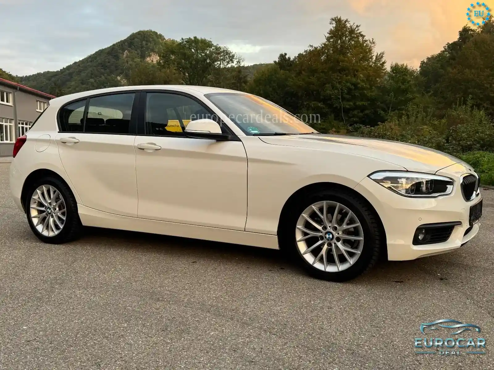 BMW 118