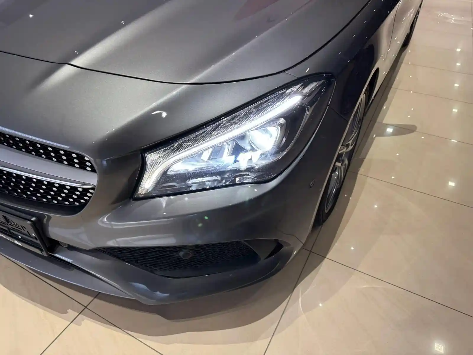 Mercedes-Benz CLA 180 Shooting Brake