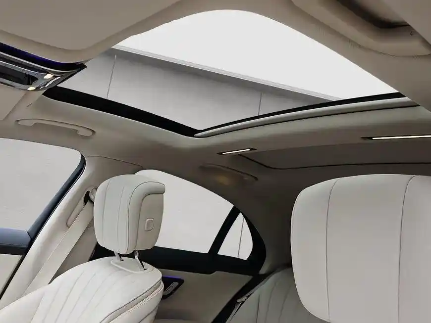 Mercedes-Benz S 400