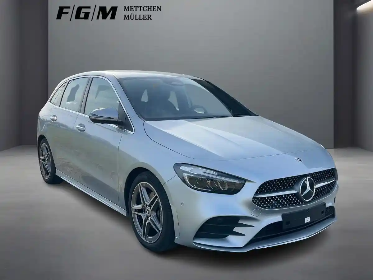 Mercedes-Benz B 200