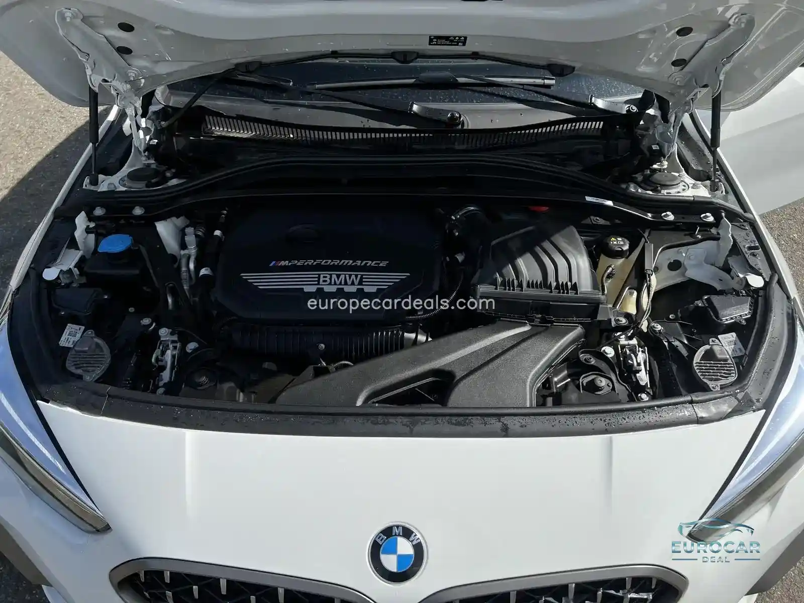 BMW M235
