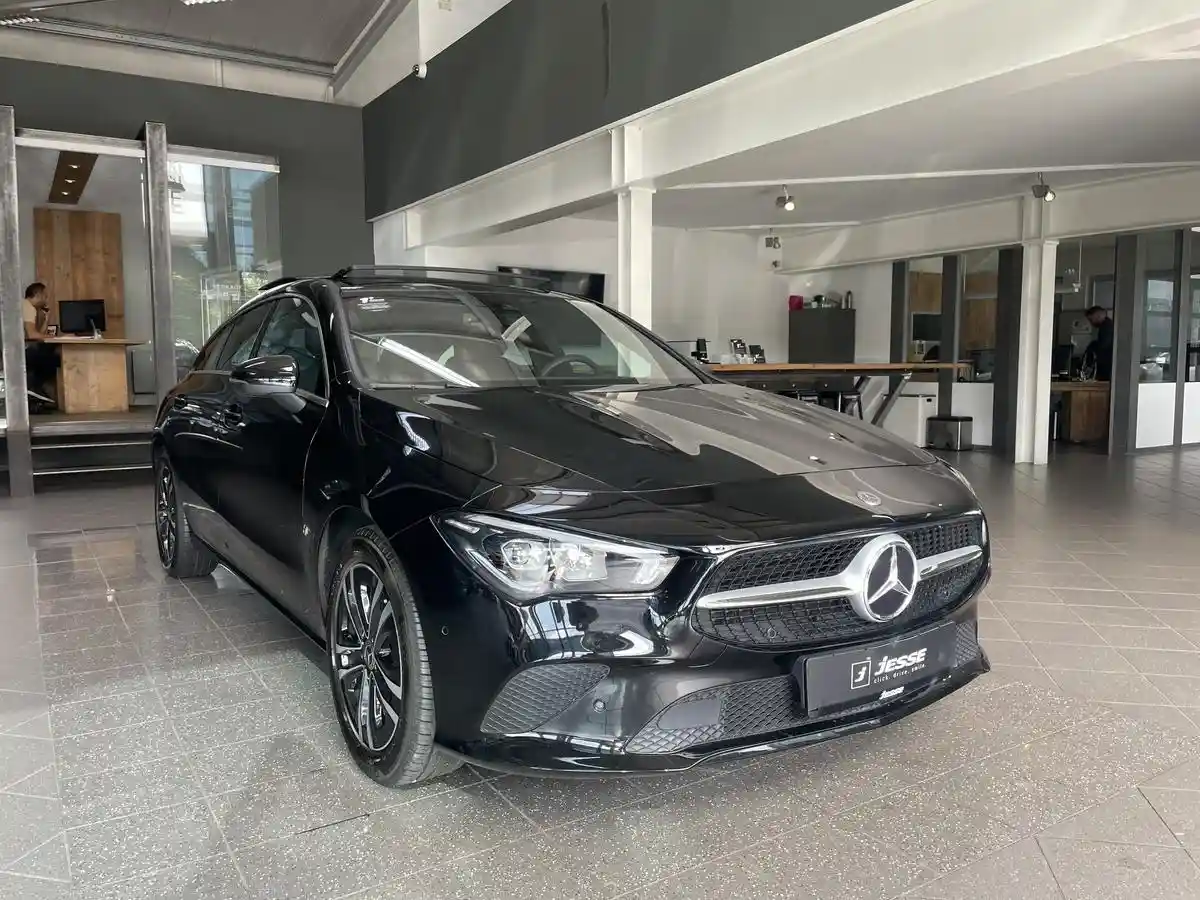 Mercedes-Benz CLA 200 Shooting Brake