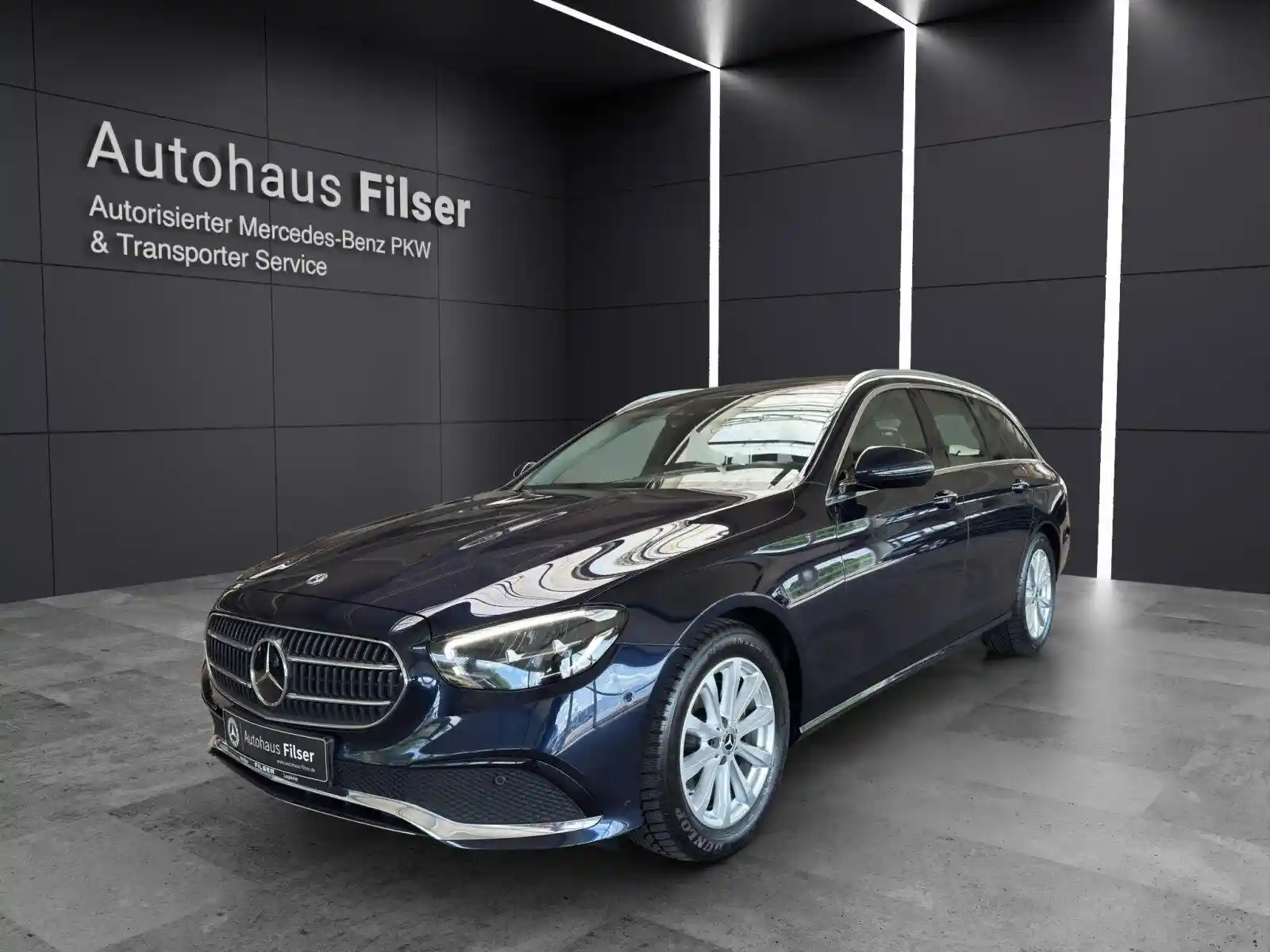 Mercedes-Benz E 220