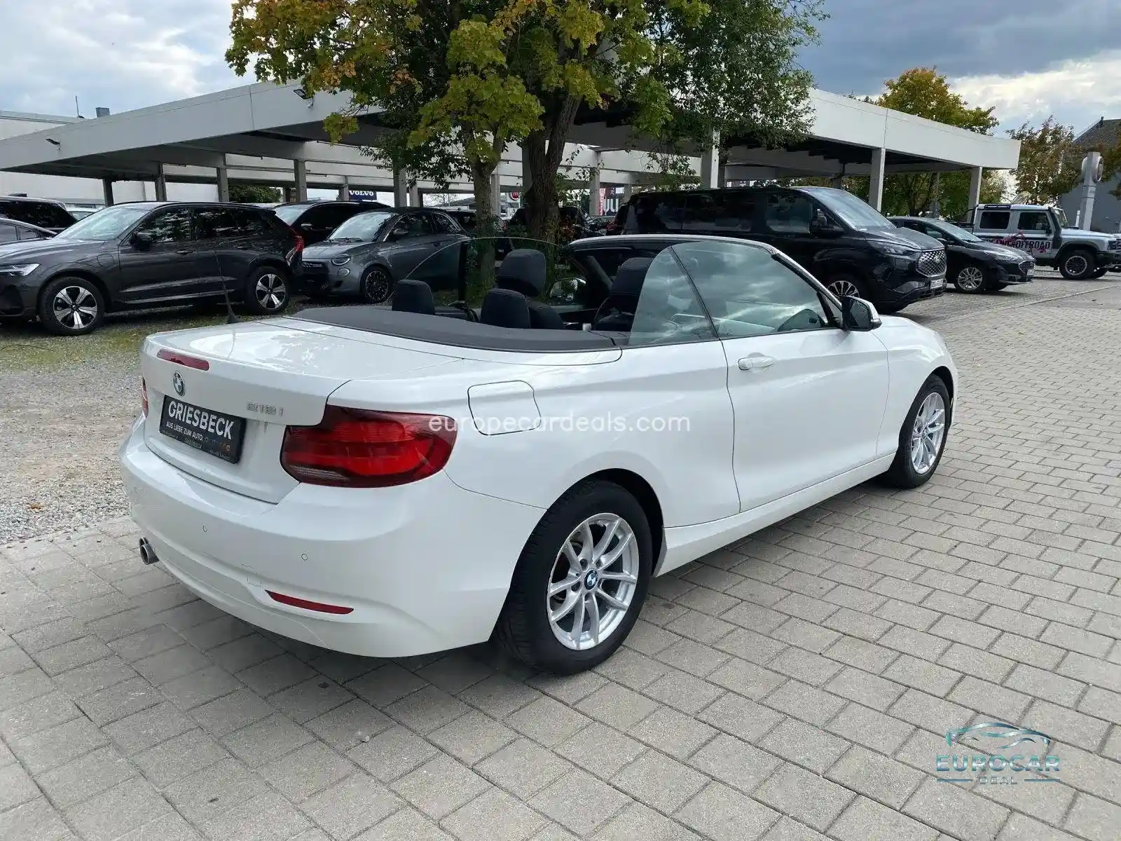 BMW 218