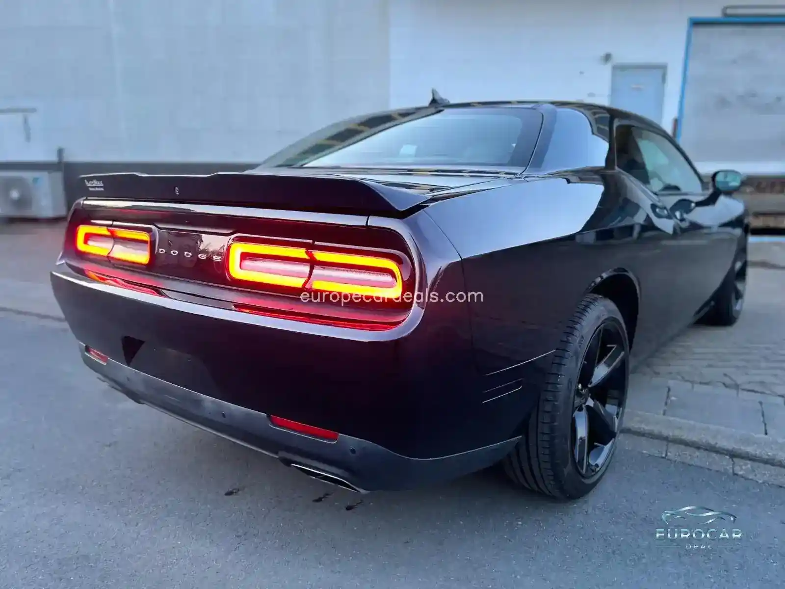 Dodge Challenger